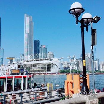 ���ݴ�ľ����(�����������·����ڷֵ�)�Ƶ��ṩͼƬ