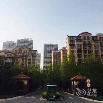 青岛双海景温馨大床房公寓酒店提供图片