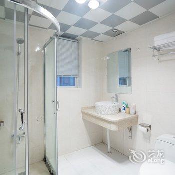 重庆三仔麻麻(00126630)公寓(欢乐多儿童乐园分店)酒店提供图片
