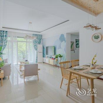 重庆三仔麻麻(00126630)公寓(欢乐多儿童乐园分店)酒店提供图片