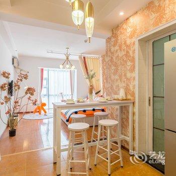 重庆小昆虫妈妈(00130760)公寓(人民解放纪念碑分店)酒店提供图片