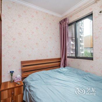 重庆南坪晚宿公寓(星际传奇分店)酒店提供图片