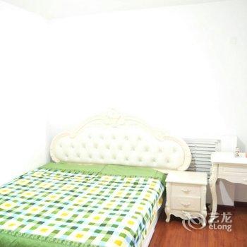 青岛周志侠公寓(烟台前村分店)酒店提供图片