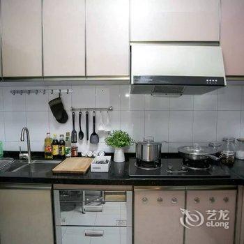 广州Locals路客·广州天河A11舍公寓(海心园分店)酒店提供图片