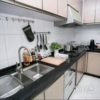 广州Locals路客·广州天河A11舍公寓(海心园分店)酒店提供图片