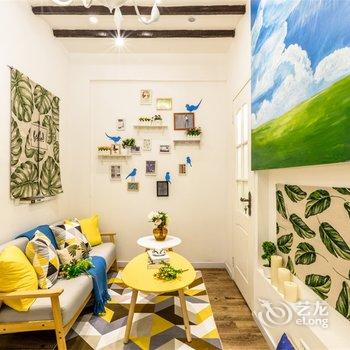 上海Locals路客·上海长宁A03舍公寓(钱学森旧居分店)酒店提供图片