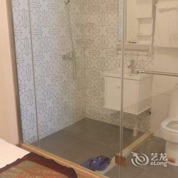 全家公寓(上海彭浦新村分店)酒店提供图片
