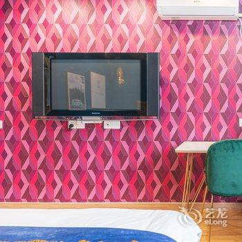 重庆纳吾优民宿酒店提供图片