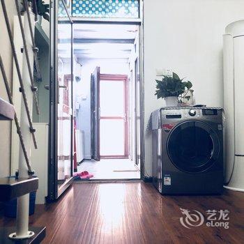 郭晓磊公寓(北京侯宝林故居店)酒店提供图片