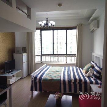 上海花开花落公寓酒店提供图片