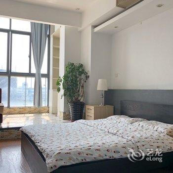 上海空中花园别墅金桥碧云张江外高桥保税区(壹居游乐园分店)酒店提供图片