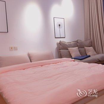 重庆大懒虫是个话痨鬼公寓(江海轩度假村分店)酒店提供图片