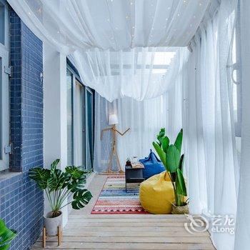 成都追逐远方的小王子公寓(成都金沙乌木艺术馆分店)酒店提供图片