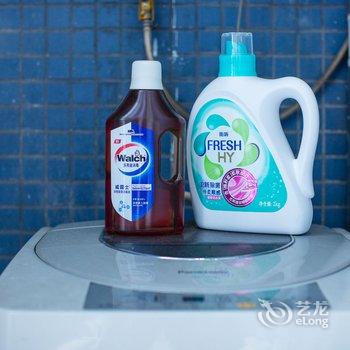 成都追逐远方的小王子公寓(成都金沙乌木艺术馆分店)酒店提供图片