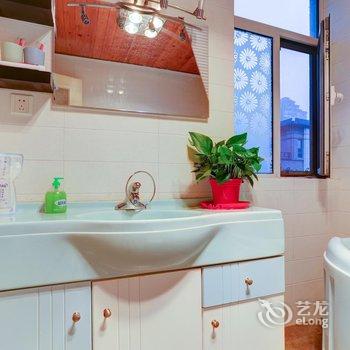 巢生活公寓(长安中国水墨画院店)酒店提供图片