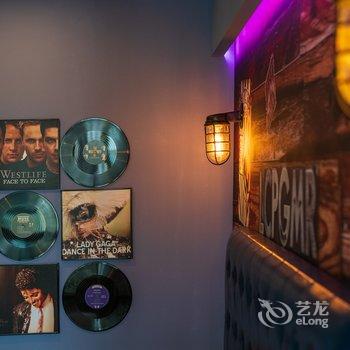 重庆纳吾优民宿酒店提供图片