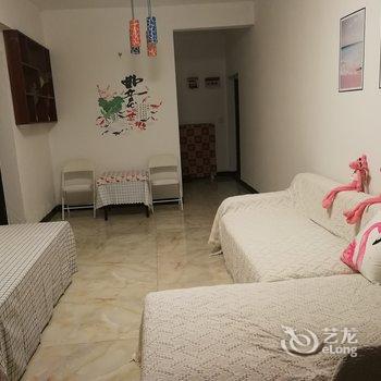 重庆不辣不辣的公寓(罗盘村分店)酒店提供图片