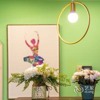 重庆Locals路客·重庆渝中A71舍公寓(江海轩度假村分店)酒店提供图片