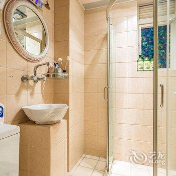 重庆Locals路客·重庆渝中A71舍公寓(江海轩度假村分店)酒店提供图片