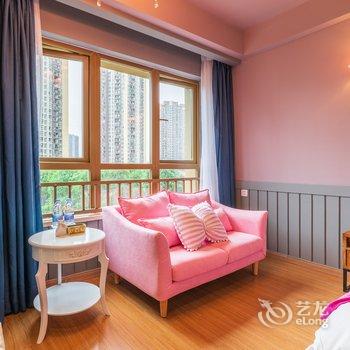 重庆纳吾优民宿酒店提供图片