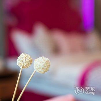 重庆纳吾优民宿酒店提供图片