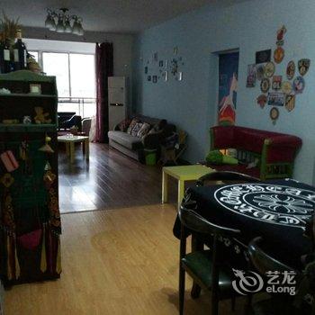 成都coco房东/旅欧达人公寓(梅园分店)酒店提供图片