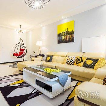 重庆陈初生(00132400)公寓(重庆洪崖洞分店)酒店提供图片