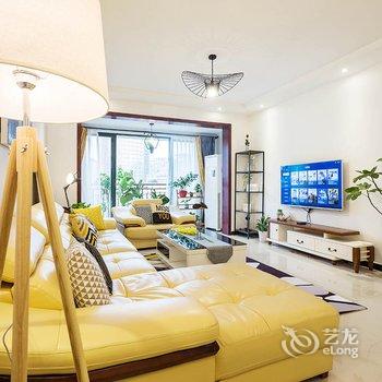 重庆陈初生(00132400)公寓(重庆洪崖洞分店)酒店提供图片