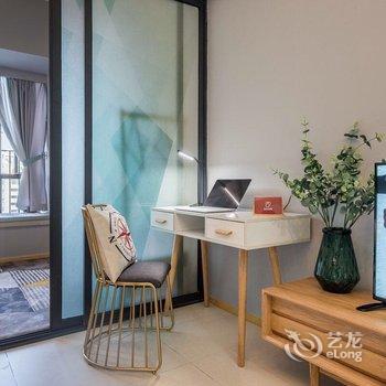 广州路客BD2840精品民宿酒店提供图片