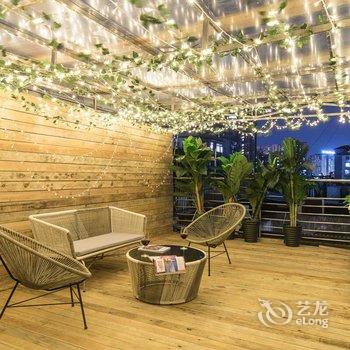 广州路客BC6910精品民宿酒店提供图片