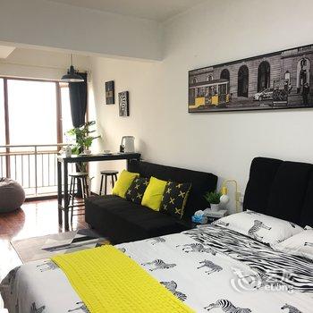 重庆庄严公寓(渝宠主题乐园分店)酒店提供图片