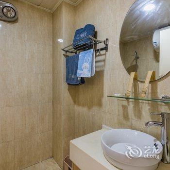 乔乔公寓(西安京作楠木艺术馆店)酒店提供图片