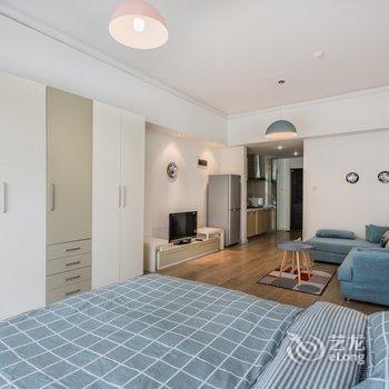 乔乔公寓(西安京作楠木艺术馆店)酒店提供图片