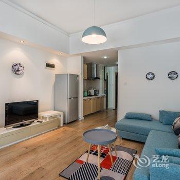 乔乔公寓(西安京作楠木艺术馆店)酒店提供图片