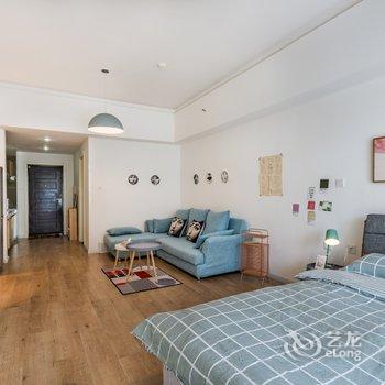 乔乔公寓(西安京作楠木艺术馆店)酒店提供图片