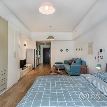 乔乔公寓(西安京作楠木艺术馆店)酒店提供图片