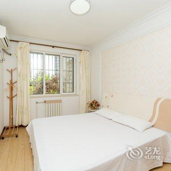 青岛金沙滩景区海景公寓(7号店)酒店提供图片