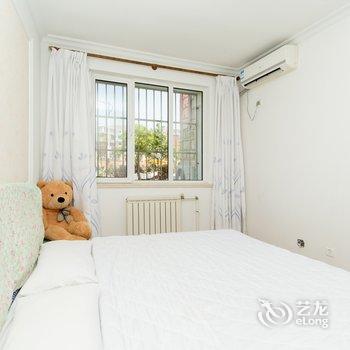 青岛金沙滩景区海景公寓(7号店)酒店提供图片