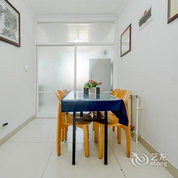 青岛金沙滩景区海景公寓(7号店)酒店提供图片
