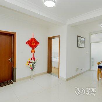 青岛金沙滩景区海景公寓(7号店)酒店提供图片