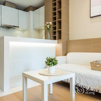Coco王))公寓(三道拐分店)酒店提供图片
