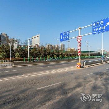 西安希望的田野上公寓酒店提供图片