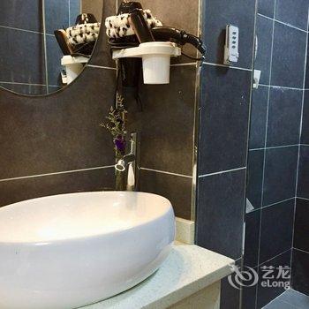 重庆Days数日民宿(建设中路分店)酒店提供图片