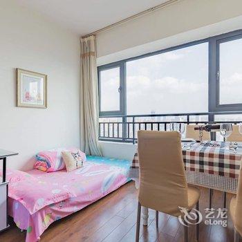 成都熊熊的猫公寓(蓝鼎艺术馆分店)酒店提供图片