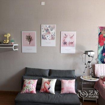 西安喜遇·小屋公寓(陕西书画院-美术馆分店)酒店提供图片