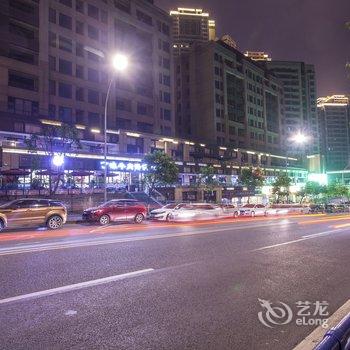 重庆等花开小窝特色民宿(北滨一路分店)酒店提供图片