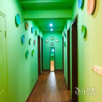 三脚猫青年旅舍民宿(重庆观音桥店)酒店提供图片