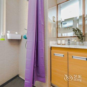 青岛「當下居」?公寓(本臻国际美术馆分店)酒店提供图片