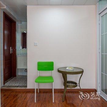 成都难忘短租屋酒店式公寓酒店提供图片