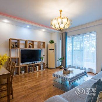 成都荀常月家公寓(3号店)酒店提供图片